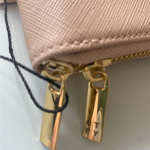 BTFY Saffiano Large Purse - Nude - Picture 2 of 6